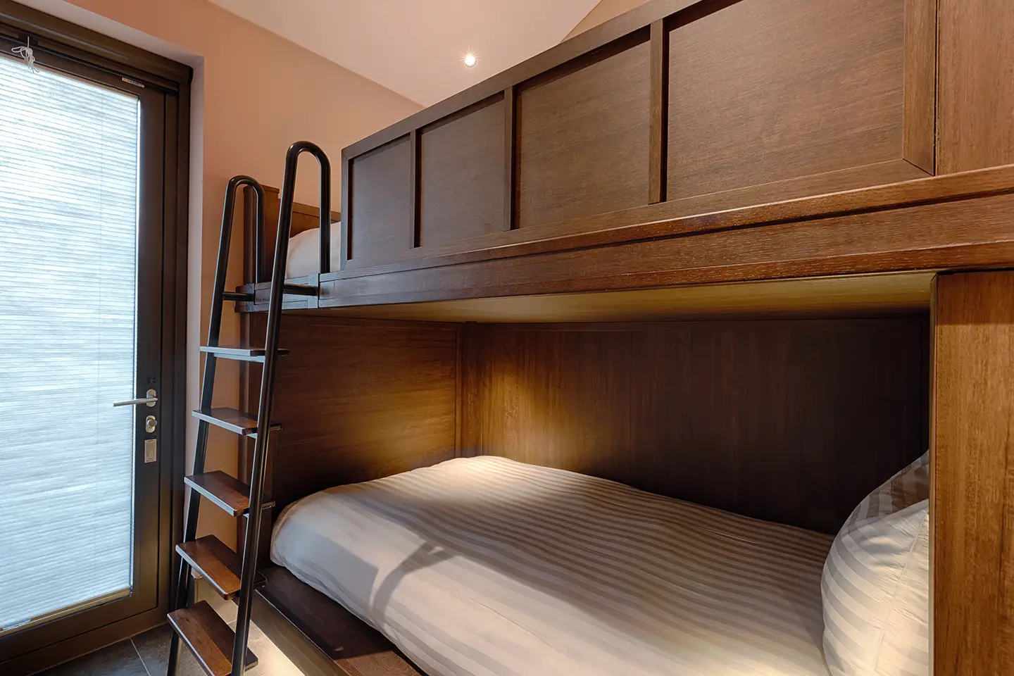 소노캄 제주 빌라 빌라 프리미어 침실3 1440960.webp