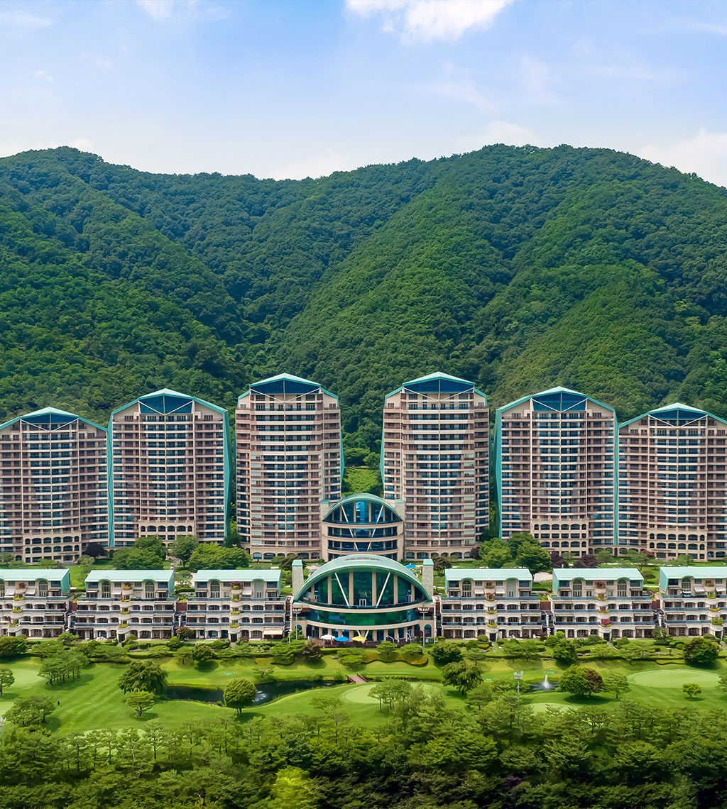 비발디파크_전경_소노펠리체_여름.jpg