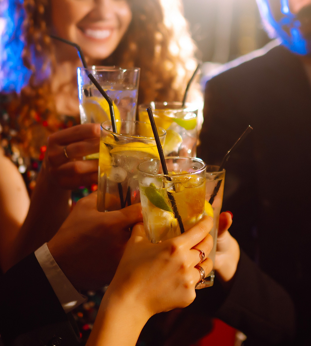 썸네일_Night&Cheers.jpg