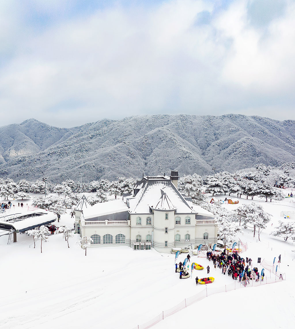 Destinations_비발디파크_스노위랜드.jpg