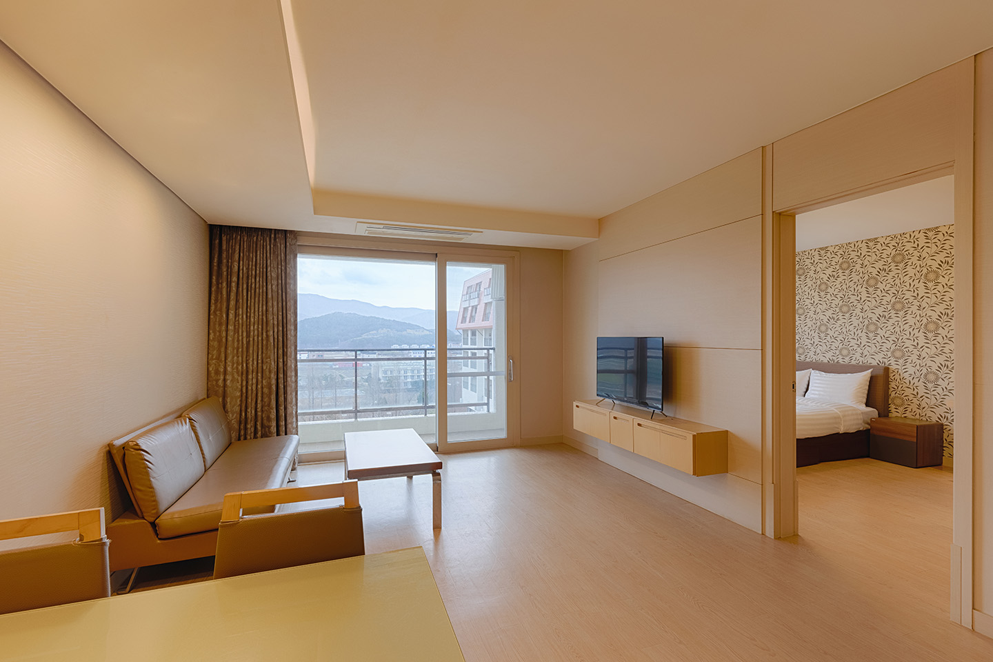 소노벨_변산_리조트_스위트_스탠다드_1440_960.jpg