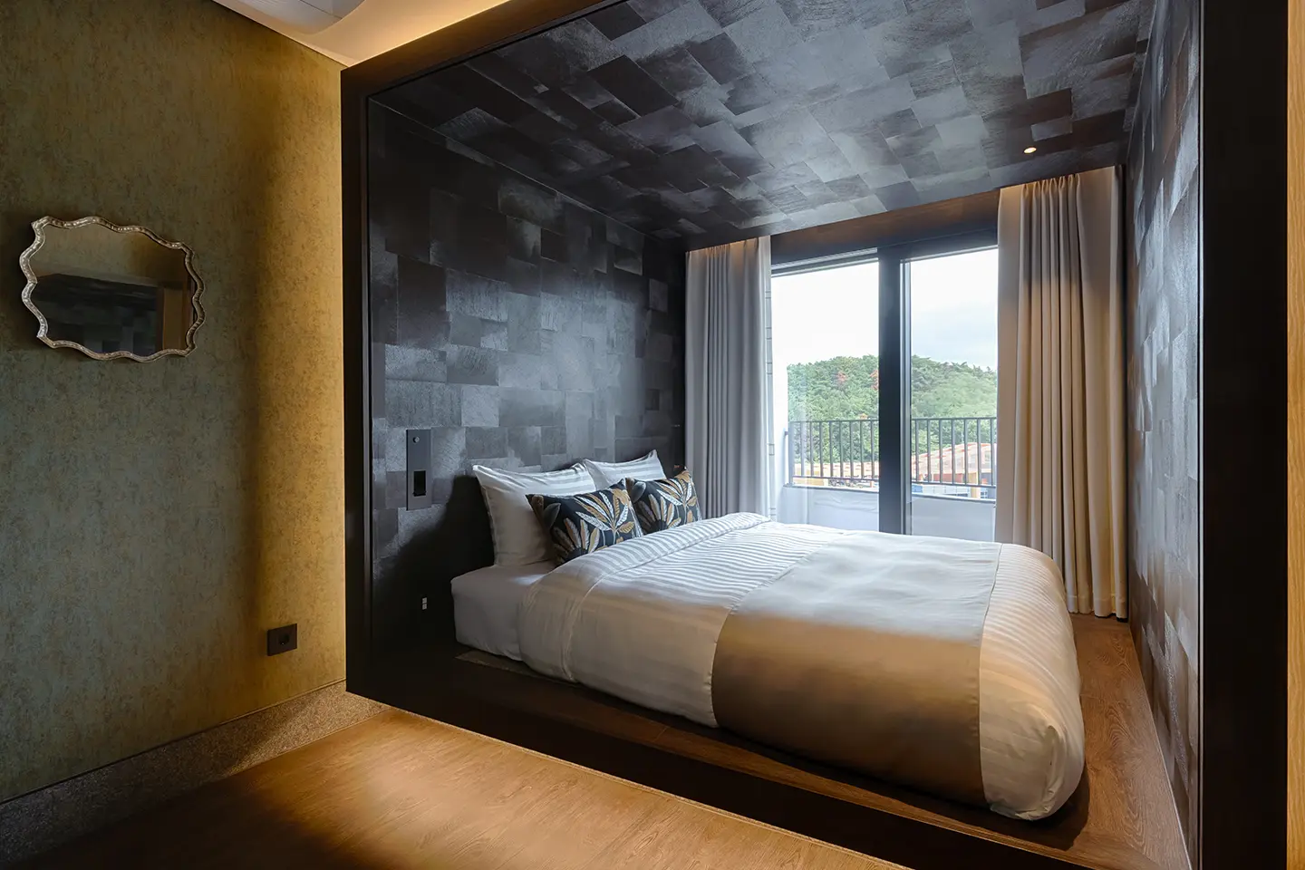 소노캄경주_디럭스-스위트-B-뷰프리_02_1440960